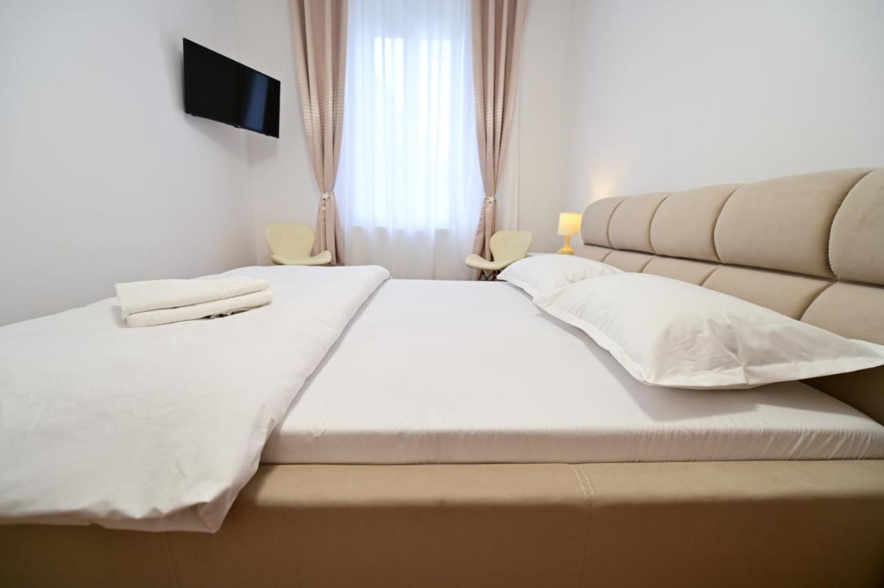 Flh - Kaly'S Place Sibiu Eksteriør billede
