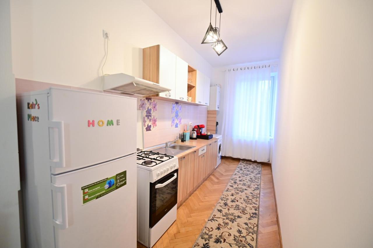 Flh - Kaly'S Place Sibiu Eksteriør billede