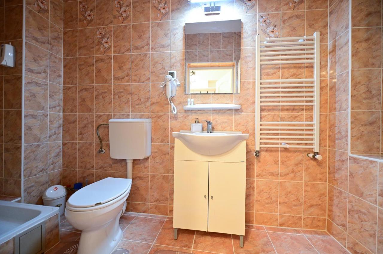 Flh - Kaly'S Place Sibiu Eksteriør billede