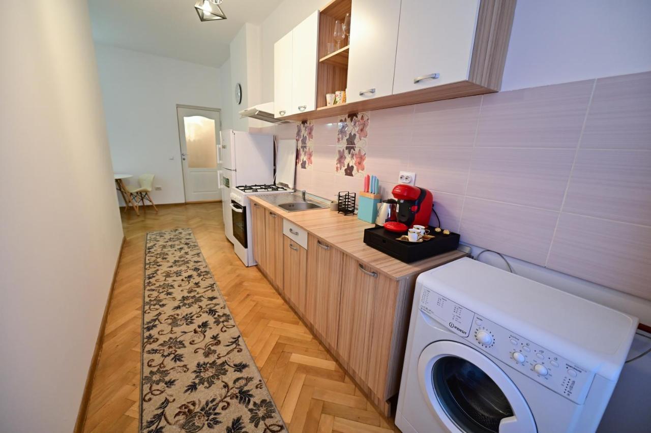 Flh - Kaly'S Place Sibiu Eksteriør billede